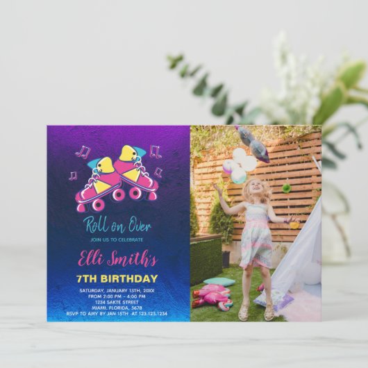 カスタマイズ可能なスケートで滑るパーティの招待状 子供へ 招待状 (スタンド正面)