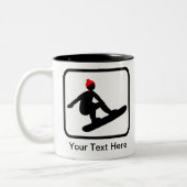 カスタマイズ可能なスノーボーダーロゴ ツートーンマグカップ (左)