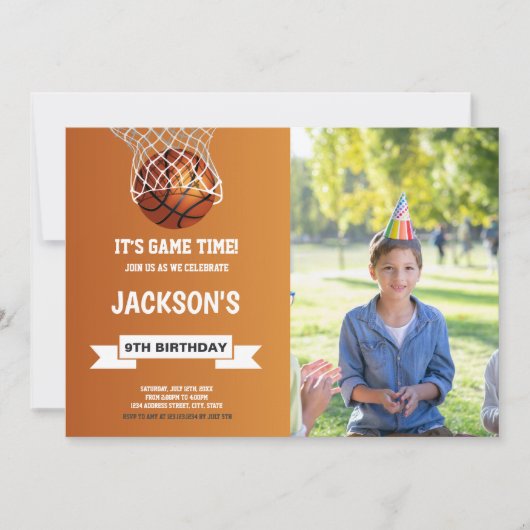 カスタマイズ可能なスポーツパーティの招待状 子供へ 招待状 (正面)