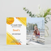 カスタマイズ可能なスポーツパーティの招待状 子供へ 招待状 (スタンド正面)