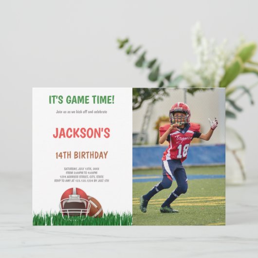 カスタマイズ可能なスポーツパーティの招待状 子供へ 招待状 (スタンド正面)