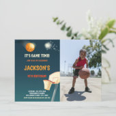 カスタマイズ可能なスポーツパーティの招待状 子供へ 招待状 (スタンド正面)