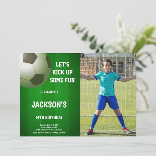 カスタマイズ可能なスポーツパーティの招待状 子供へ 招待状 (スタンド正面)