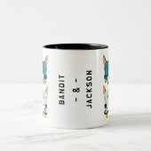 カスタマイズ可能なダッパーChihuahua犬 ツートーンマグカップ (中央)