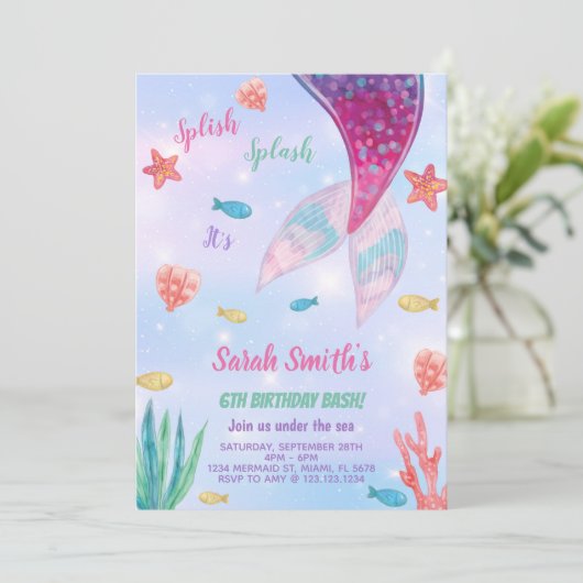 カスタマイズ可能なダークピンクマーメイド誕生日 招待状 (スタンド正面)