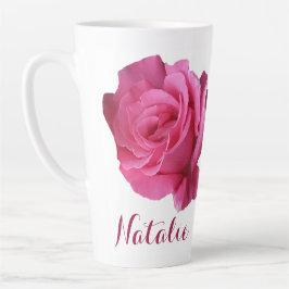 カスタマイズ可能なナタリー名ピンクのバラ花boho カフェラテマグ