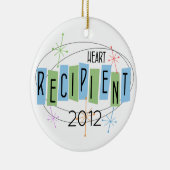 カスタマイズ可能なハート受信者 セラミックオーナメント (右)