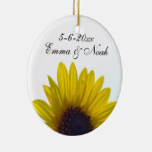 カスタマイズ可能なヒマワリの結婚式のオーナメント セラミックオーナメント (右)