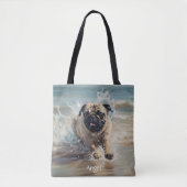 カスタマイズ可能なビーチでHappy Pug トートバッグ (正面)