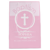 カスタマイズ可能なピンクの女の子の神のバプテスマ ミディアムペーパーバッグ (正面)