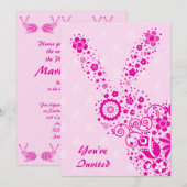 カスタマイズ可能なピンクの花のうさぎパーティー 招待状 (正面/裏面)