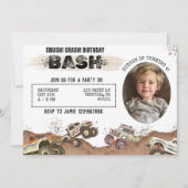 カスタマイズ可能なフォトモンスタートラックボーイズ誕生日 招待状 (正面)