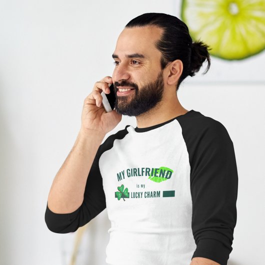 カスタマイズ可能なラッキーチャームキスシャムロックメンズ Tシャツ