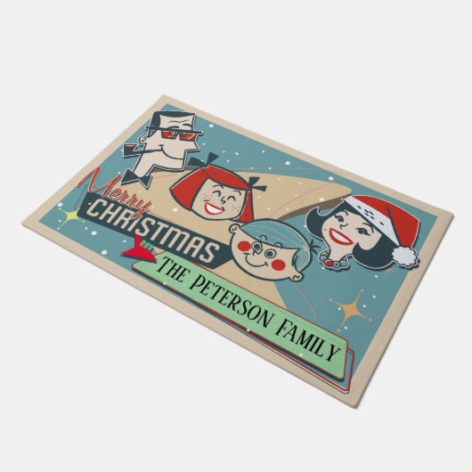 カスタマイズ可能なレトロファミリーメリークリスマスホリデー ドアマット (アングル)