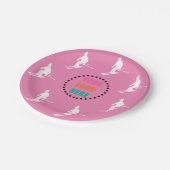 カスタマイズ可能なロゴスキーヤースキースキピンクホワイト ペーパープレート (アングル)