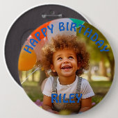 カスタマイズ可能な写真と名前の誕生日ボタン 缶バッジ (正面&裏面)