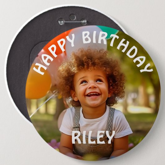 カスタマイズ可能な写真と名前の誕生日ボタン 缶バッジ (正面&裏面)