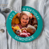 カスタマイズ可能な写真、名前、年齢の誕生日ボタン 缶バッジ (インサイチュ)