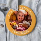 カスタマイズ可能な写真、名前、年齢の誕生日ボタン 缶バッジ (インサイチュ)