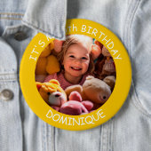 カスタマイズ可能な写真、名前、年齢の誕生日ボタン 缶バッジ (インサイチュ)