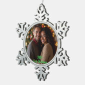 カスタマイズ可能な初めてのクリスマス2024 スノーフレークピューターオーナメント (右)