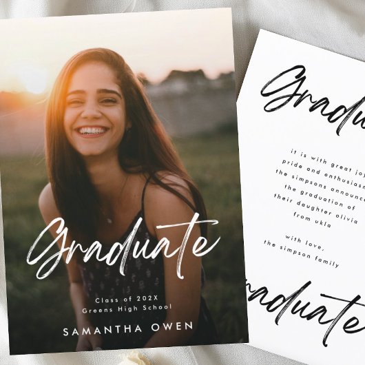 カスタマイズ可能な卒業発表フォトカード 案内状