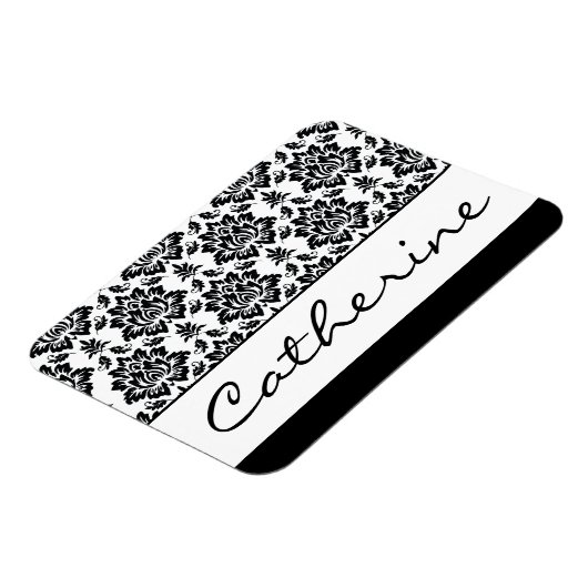 カスタマイズ可能な名前の白黒のダマスク マグネット (左側)
