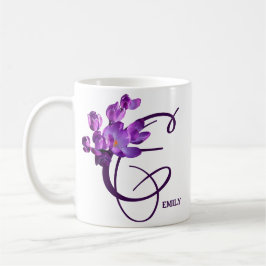 カスタマイズ可能な名前エミかわいらしリーパープルフローラボー コーヒーマグカップ