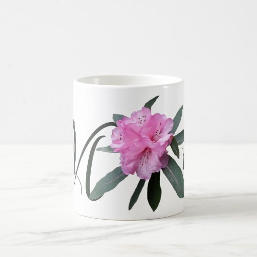 カスタマイズ可能な名前メラニーかわいらしピンクフローラかわいい コーヒーマグカップ (中央)
