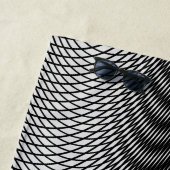 カスタマイズ可能な名前白黒モアレ効果トリップ（幻覚体験）のような ビーチタオル (インサイチュ)