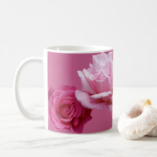 カスタマイズ可能な名前Miriam かわいらし pink roseフローラ コーヒーマグカップ
