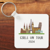 カスタマイズ可能な夏ヨーロッパ休暇ガールズオンツアー キーホルダー (正面)
