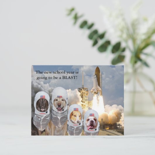 カスタマイズ可能な宇宙飛行士の犬の先生はがき ポストカード (スタンド正面)