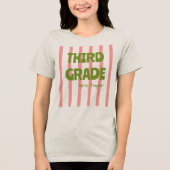 カスタマイズ可能な小学3年生ストライプ教師名ピンク トライブレンドTシャツ (正面)