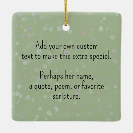 カスタマイズ可能な屋外アドベンチャーハイキングガール セラミックオーナメント (裏面)