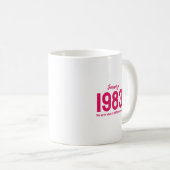 カスタマイズ可能な年月テキスト伝説ギフト コーヒーマグカップ (正面右)