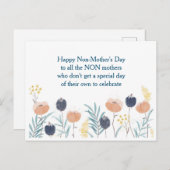 カスタマイズ可能な幸せな母ではない日のジョーク ポストカード (正面/裏面)