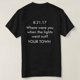 カスタマイズ可能な日食のワイシャツあなたの町 Tシャツ