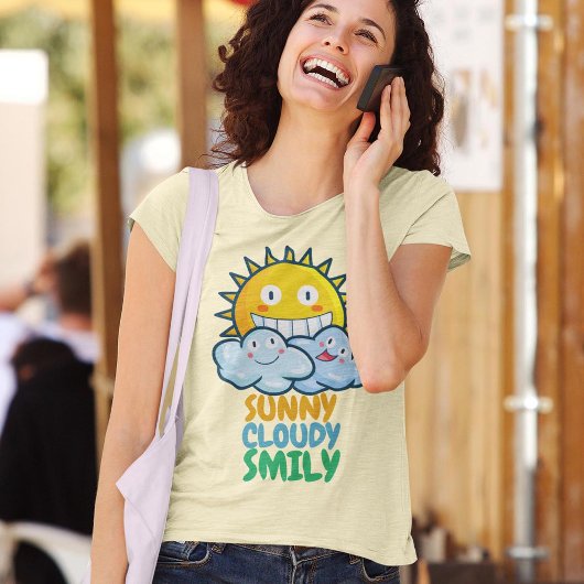 カスタマイズ可能な晴れの曇り霧 Tシャツ