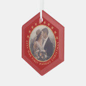 カスタマイズ可能な最初の結婚したクリスマスエレガントレッド ガラスオーナメント (正面左)