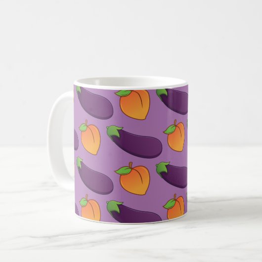カスタマイズ可能な桃とナス コーヒーマグカップ (正面左)