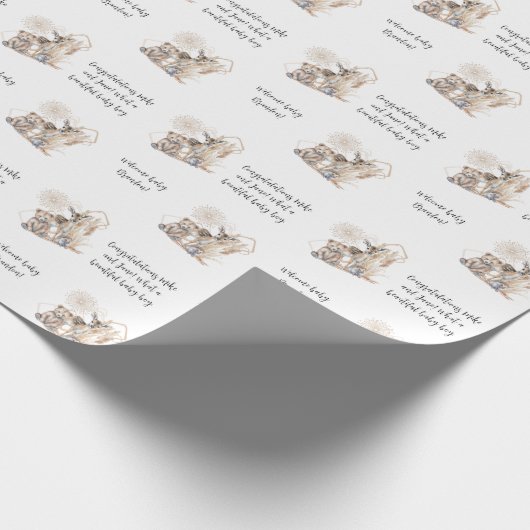 カスタマイズ可能な森林動物の赤ちゃんシャワー ラッピングペーパー (角)