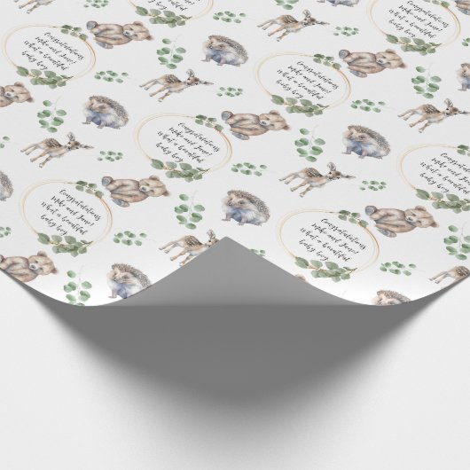 カスタマイズ可能な森林動物の赤ちゃんシャワー ラッピングペーパー (角)