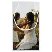 カスタマイズ可能な母の日の抱き枕 スモールペーパーバッグ (裏面)