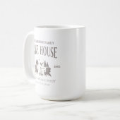 カスタマイズ可能な湖畔の家 引っ越し祝いギフト 15oz コーヒーマグカップ (正面左)