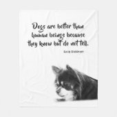 カスタマイズ可能な犬とエミリーディキンソンの引用文 フリースブランケット (正面)