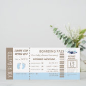 カスタマイズ可能な男の赤ちゃん飛行チケットの招待状 招待状 (スタンド正面)