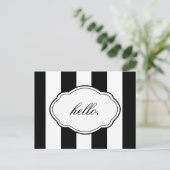 カスタマイズ可能な白黒ラベルのポストカード ポストカード (スタンド正面)