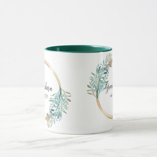 カスタマイズ可能な祖母の日付 – 初めての祖母2 マグカップ (中央)