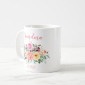 カスタマイズ可能な祖母の日付 – 初めての祖母 コーヒーマグカップ (正面左)